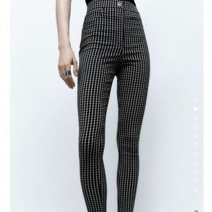 Zara Black and White Gingham Hi Rise Legging (XS)